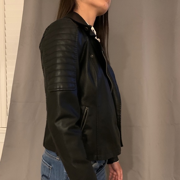 Leather jacket - Picture 2 of 2